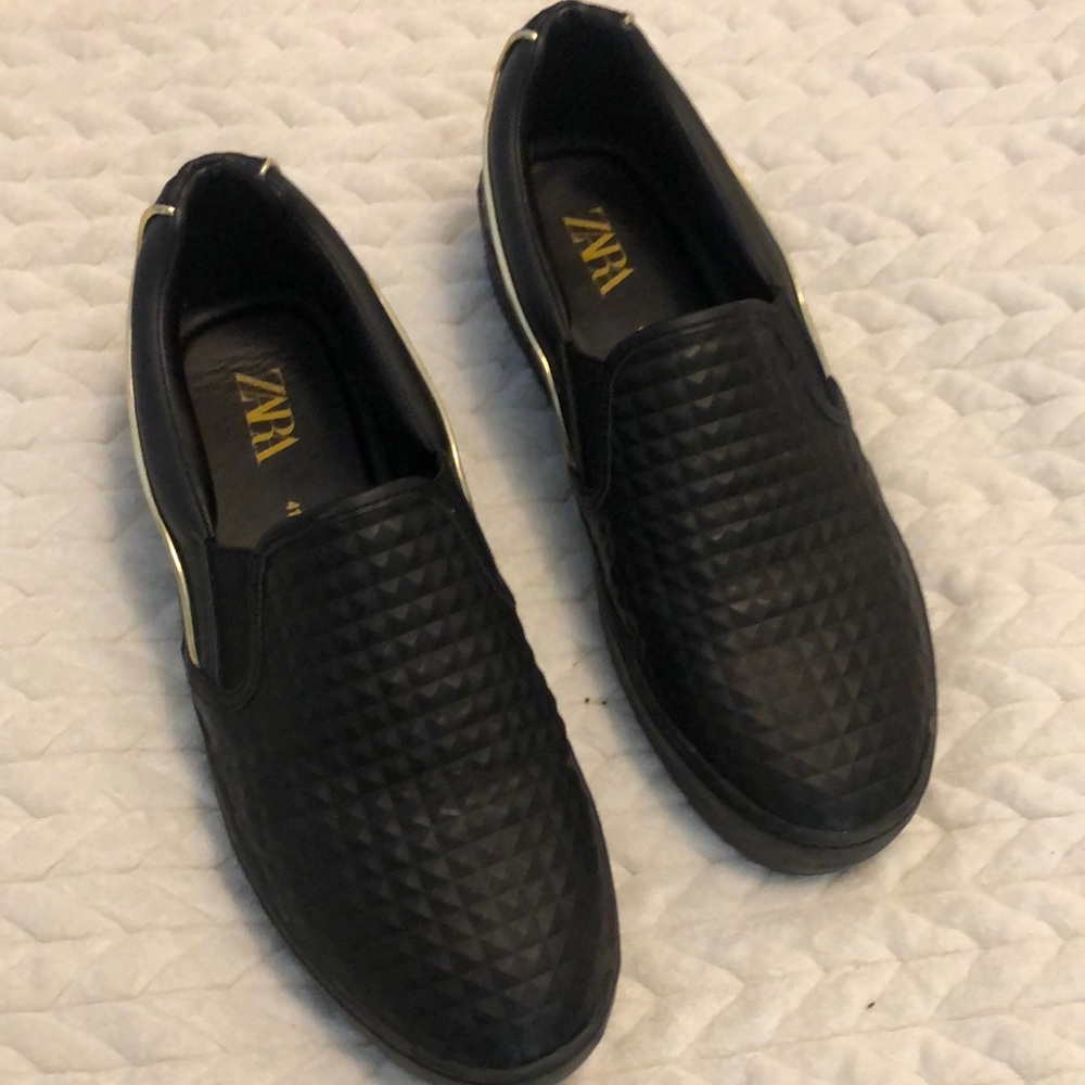 Zara fashion textured sneakers